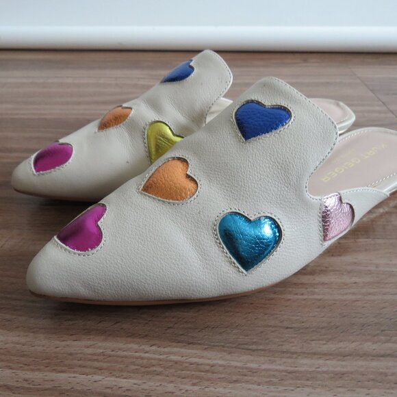 KURT GEIGER Otter Love White Rainbow Heart Flat Mules in Bone Leather Sz US 7 - Picture 2 of 13
